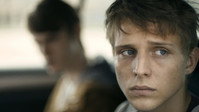 «Не в своей шкуре (2015)» — обои к фильму #1