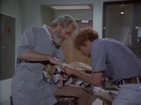 S04E01 - (1978)