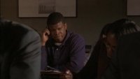 S02E03 - (2005)