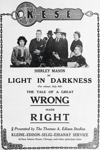 Poster de The Light in Darkness