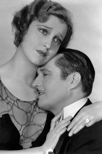 Постер к фильму Больше, чем поцелуй (1931)