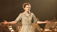 «National Theatre Live: Antigone (2012)» — обои к фильму #2