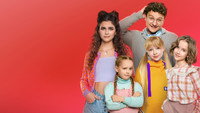 «Папины дочки. Новые (2023)» — обои к сериалу #1