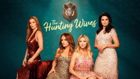 Обои к сериалу «Жёны на охоте (2025)» — (12 из 22)