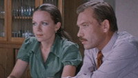 «Встретимся у фонтана (1976)» — обои к фильму #1