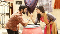 «Dhilluku Dhuddu 2 (2019)» — обои к фильму #2