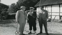 «Tre finder en kro (1955)» — обои к фильму #2