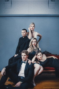 Постер фильма «Никто не знаменит (2018)» — (5 из 10)