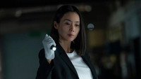 E01