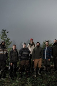 Постер сериала «В изоляции (2015-2024)» — (17 из 74)