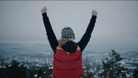 «Hjelperytteren (2019)» — обои к фильму #1