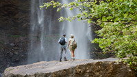 «Love in the Great Smoky Mountains: A National Park Romance (2023)» — обои к фильму #10