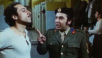 «Четверо обжор на манёврах (1974)» — обои к фильму #3