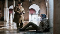 «За рекой, в тени деревьев (2022)» — обои к фильму #1