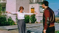 «Аварийный выход (1982)» — обои к фильму #2