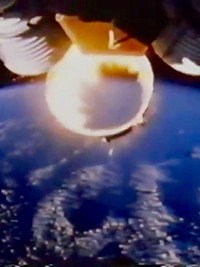 Постер фильма «Spaceborne (1977)» — (2 из 2)