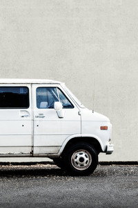 Постер сериала «Man with A Van (2020)» — (2 из 5)