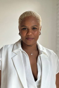 Thatiane Almeida foto