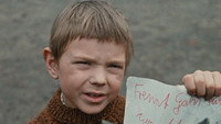 «Мы покупаем пожарную машину (1970)» — обои к фильму #1