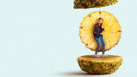 «Hazel Brugger: Tropical (2020)» — обои к фильму #2