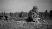 «Западный фронт, 1918 год (1930)» — обои к фильму #2