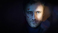 «Ослепленные огнями (2018)» — обои к сериалу #2