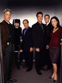 Постер сериала «Морская полиция: Спецотдел (2003)» — (38 из 115)