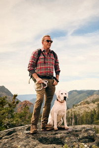 Постер сериала «Yellowstone to Yosemite with Kevin Costner (2025)» — (3 из 10)