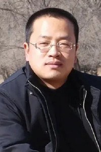 杨勇