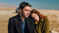 Обои к сериалу «Далёкий город (2024)» — (28 из 41)