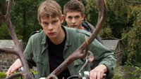 «Welcome Home (2015)» — обои к фильму #1