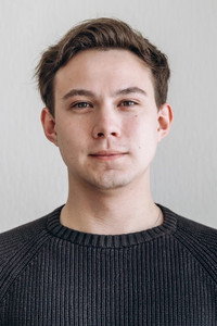 Денис Даутов