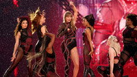 Обои к фильму «Тейлор Свифт: The Eras Tour (2023)» — (44 из 96)