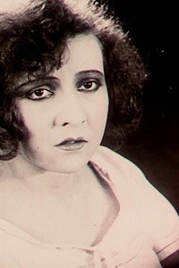 Постер фильма «Frau Dorothys Bekenntnis (1921)» — (2 из 2)