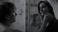 «В тени женщин (2015)» — обои к фильму #10