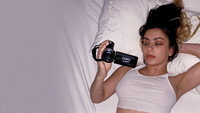 «Charli XCX: Вместе в одиночестве (2021)» — обои к фильму #1