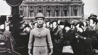 «Мода изнутри и снаружи (1998)» — обои к фильму #1