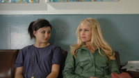 «Женщины в беде (2009)» — обои к фильму #1