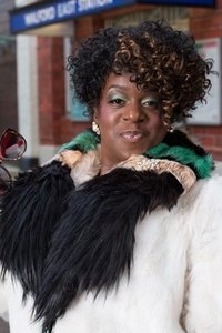 Tameka Empson as Leah in Beautiful Thing