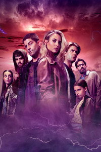 Постер сериала «Защищённые: Возвращение (2021)» — (1 из 4)