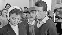 «To koritsi tis geitonias (1954)» — обои к фильму #2