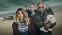 «История с лодкой (2023)» — обои к сериалу #1