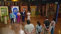 Four Contestants, Four Judges, Four Cloches
