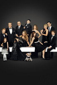 Постер сериала «Американская семейка (2009-2020)» — (30 из 127)