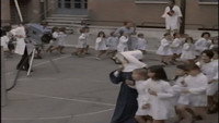 «Остановите Землю… Я сойду (1970)» — обои к фильму #3