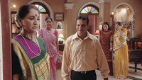 Praveen Leaves The House
