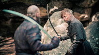 «Рожденный с саблей (2019)» — обои к фильму #1