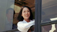 «Товарищ Ким отправляется в полёт (2012)» — обои к фильму #1