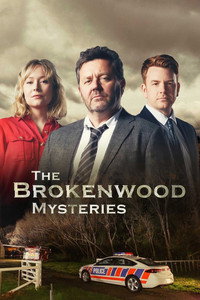 Постер сериала «Тайны Броукенвуда (2014)» — (6 из 27)