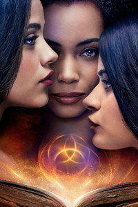 Постер сериала «Зачарованные (2018-2022)» — (13 из 41)